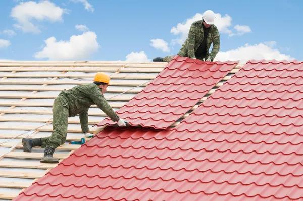 Durable Roof Replacements That Last for Decades