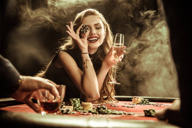 What Makes an Online Casino Singapore Platform Worth Exploring?